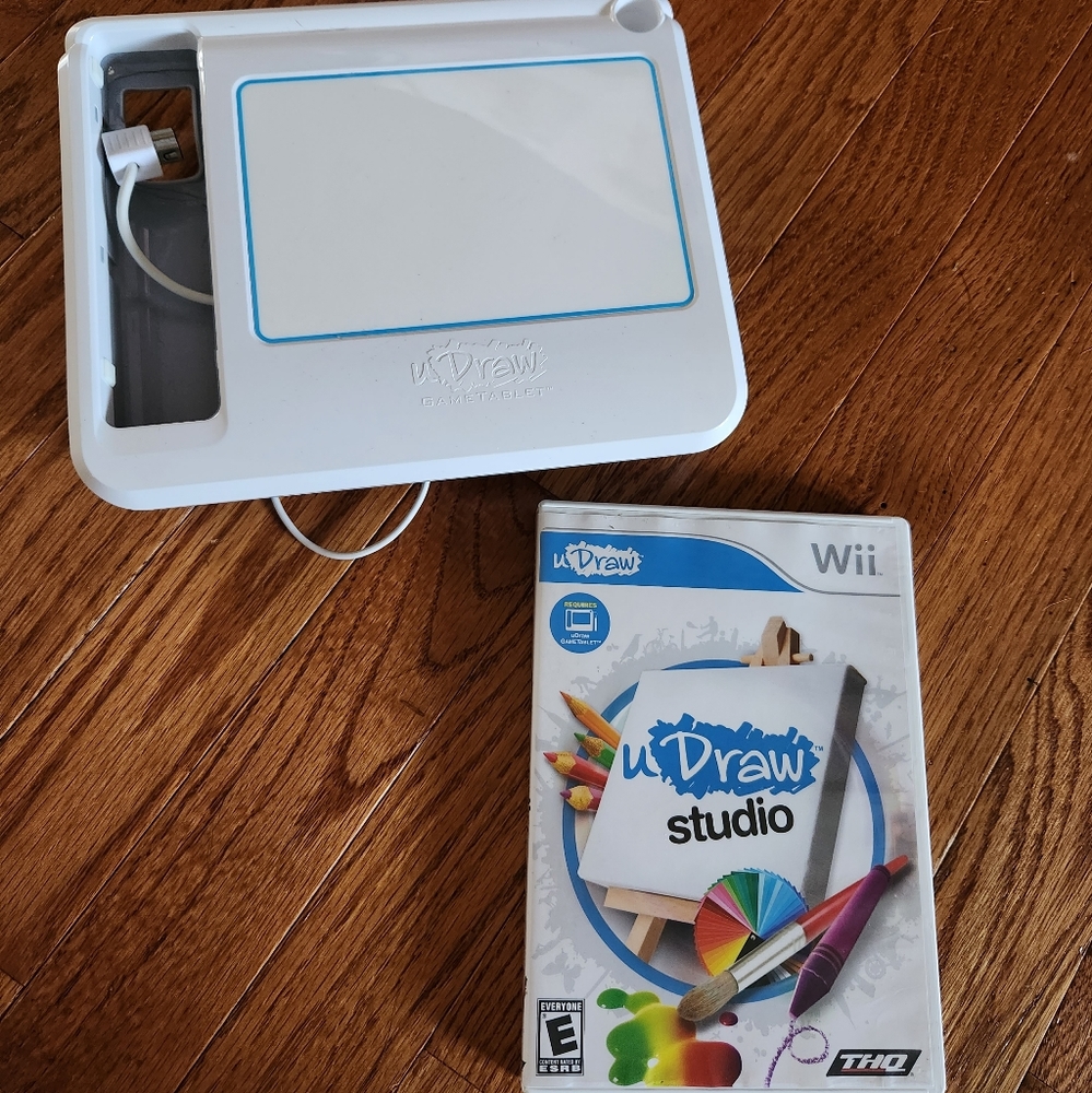 Nintendo uDraw Studio for Wii - White and Blue